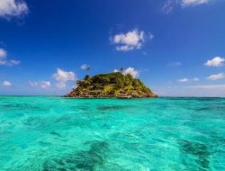 Karimunjawa, Pesona Laut Jawa Memikat