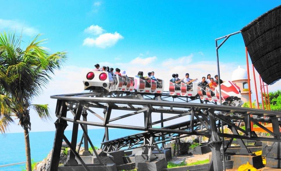 Wisata Bahari Lamongan