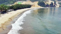 Pantai Sine Tulungagung: Surga Tersembunyi di Selatan Jawa yang Lagi Viral